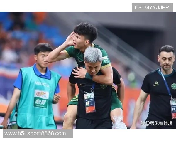 上海U20男足在第十五届全运会小组赛中表现出色成功晋级1-8名排位赛